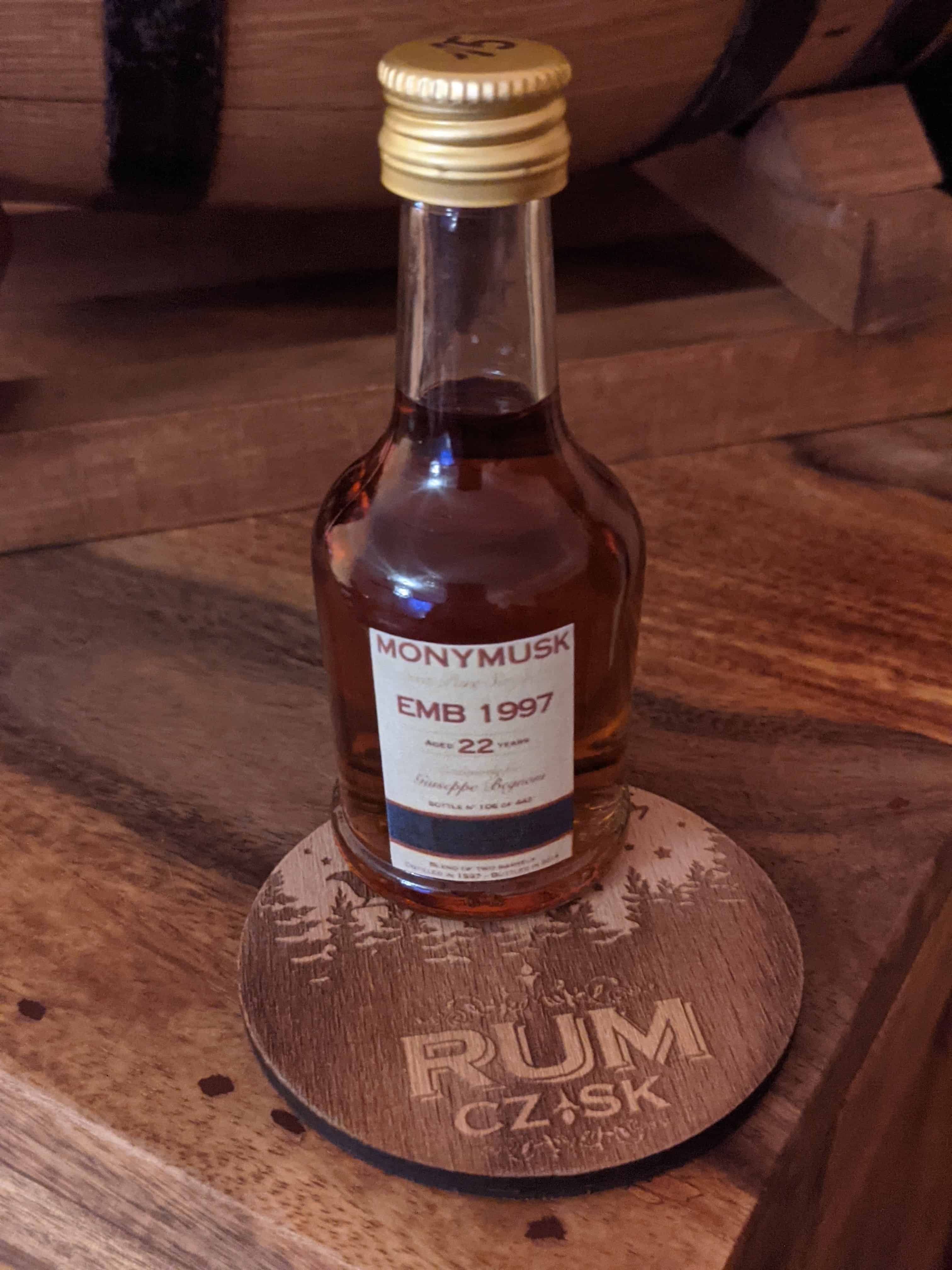 Monymusk EMB 1997 Exclusively for Guiseppe Begnoni (rumový kalendář The Rum Cartel)